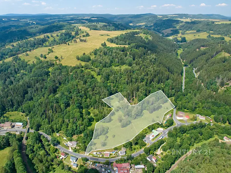 Prodej stavebního pozemku 18621 m², Bečov nad Teplou – náhled fotky 3