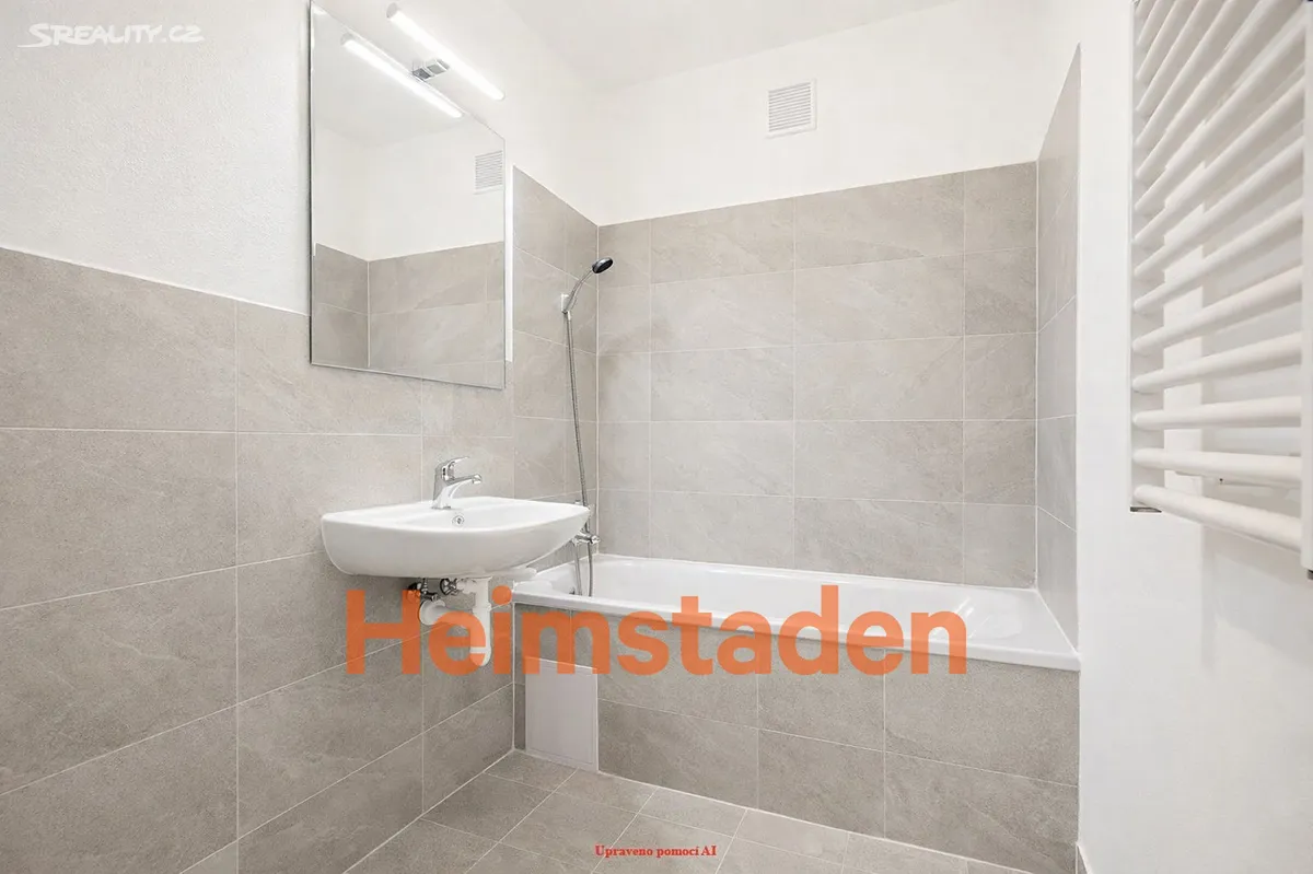 Pronájem bytu 2+1 57 m² – pohled 4