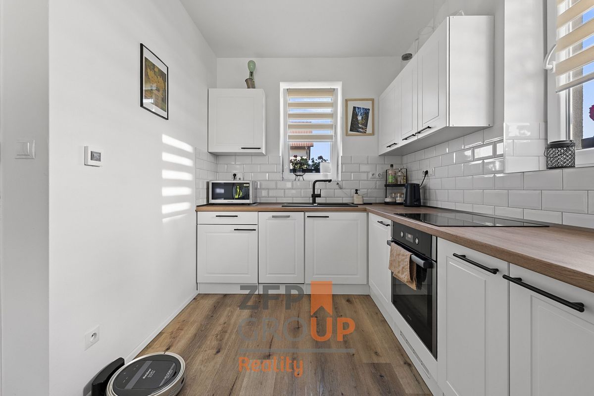 Prodej rodinného domu 80 m², pozemek 351 m² – fotografie 3
