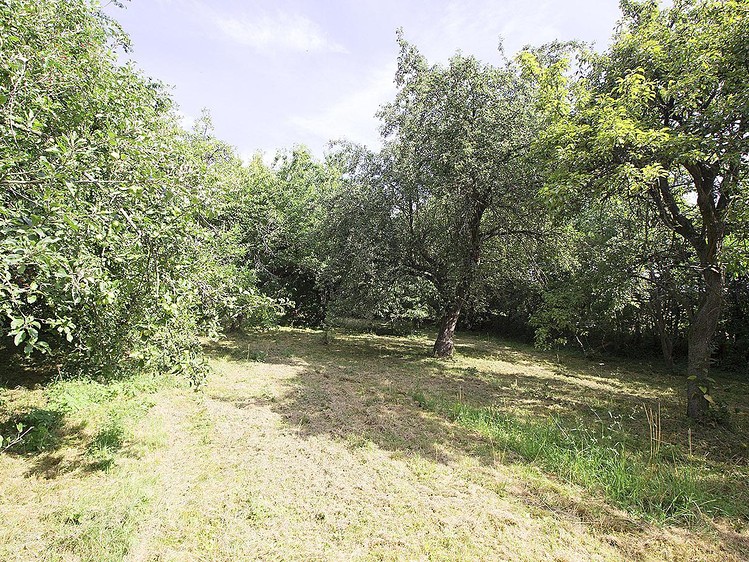 Prodej pozemku, 2 233 m² (1 z 11)