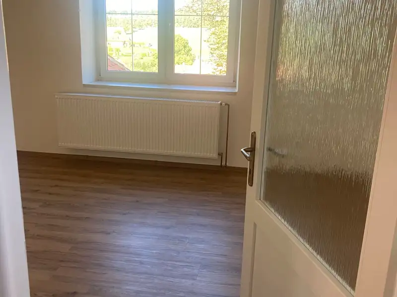 Prodej rodinného domu 165 m², pozemek 196 m², Jemnice – náhled fotky 3