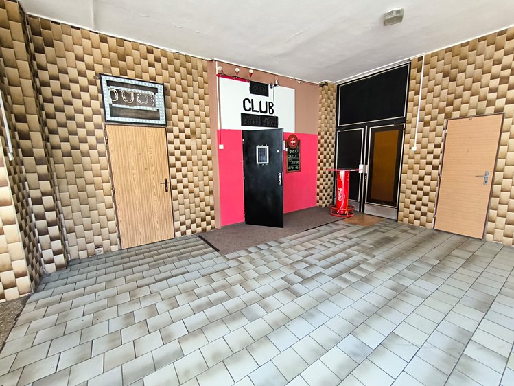Pronájem komerčního prostoru, 160 m² (18 z 22)