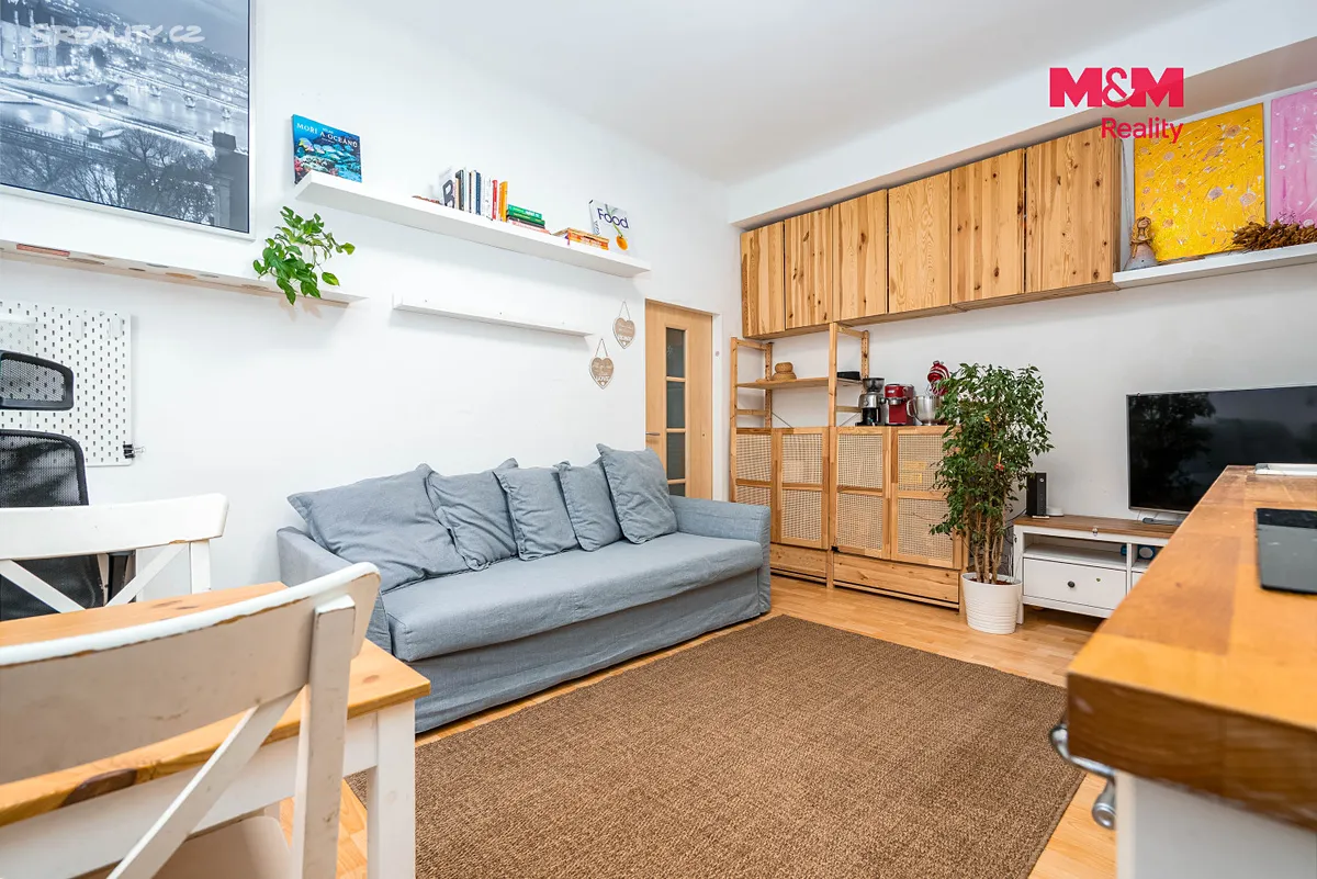 Prodej bytu 2+kk 47 m² – pohled 3