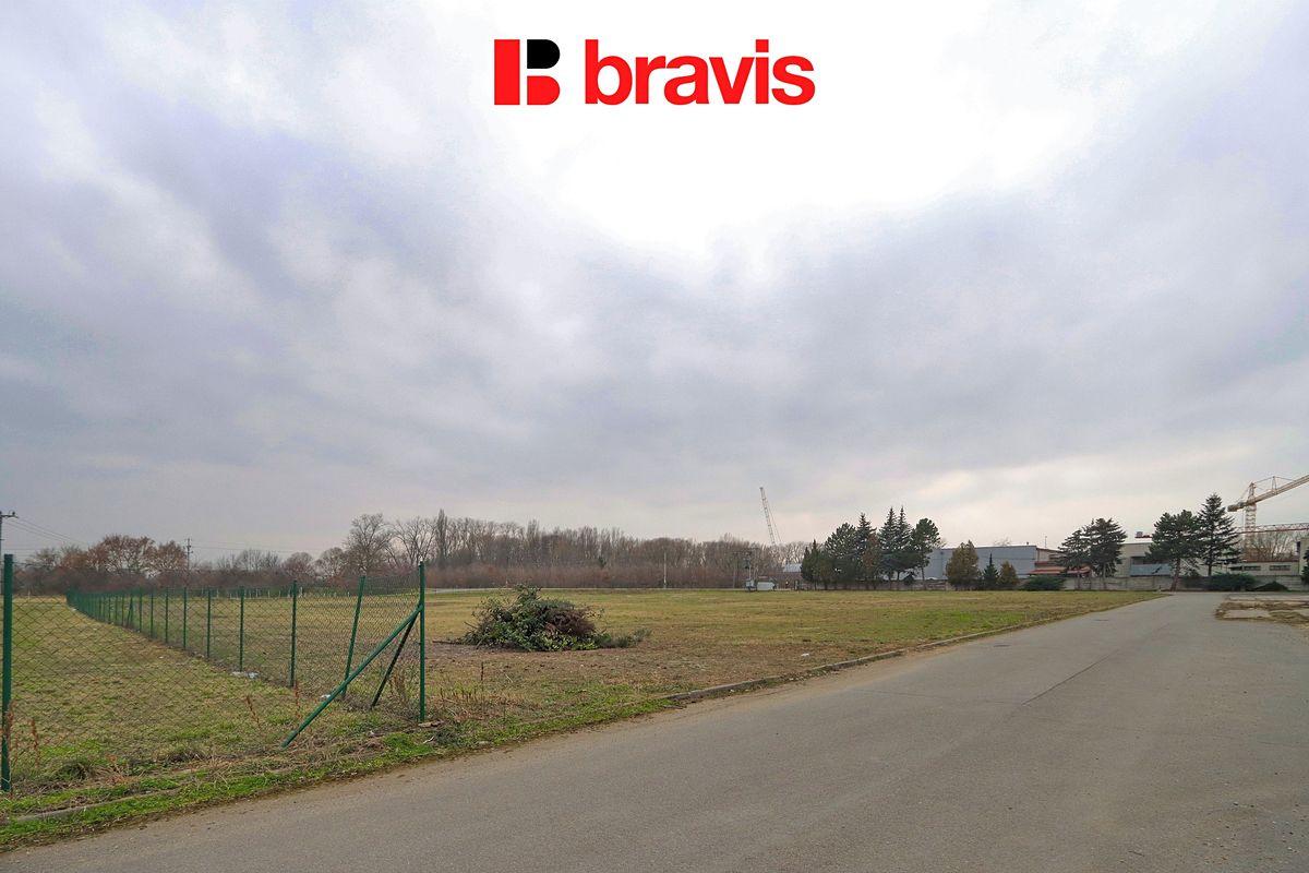 Pronájem komerčního pozemku 7941 m² – fotografie 2