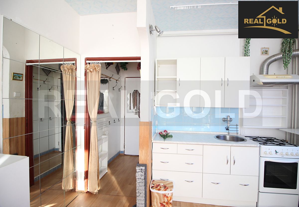 Prodej bytu 1+kk 28 m² – fotografie 2