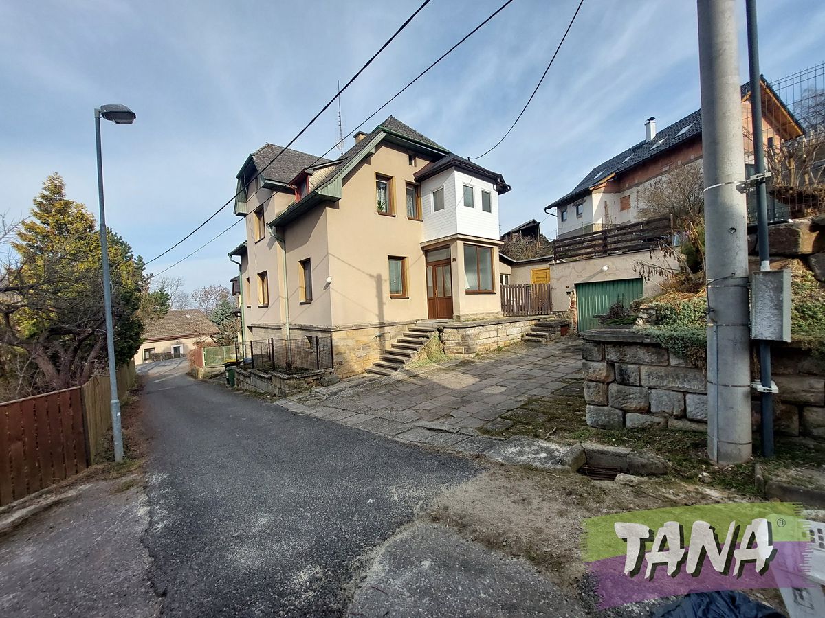 Prodej rodinného domu 140 m², pozemek 551 m² – fotografie 2
