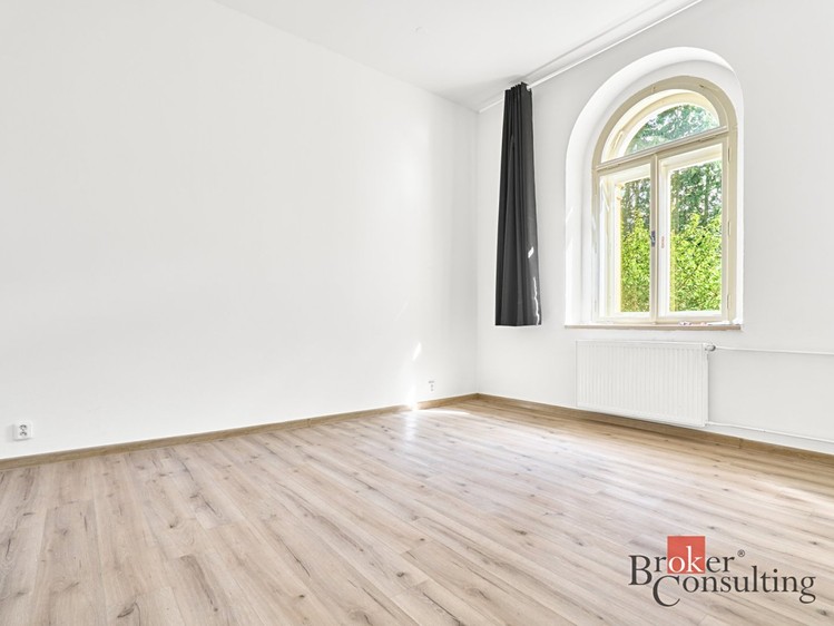 Gewerbefläche zum Kauf, 750 m² (6 von 22)