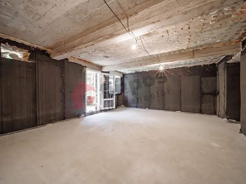 Prodej bytu 1+kk 48 m², Praha – náhled fotky 2