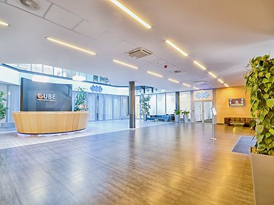Комерційне приміщення в оренду, 105 м² (2 з 8)