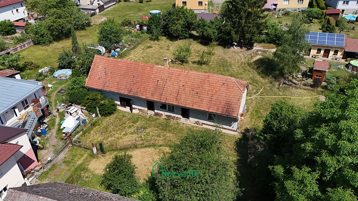 Prodej rodinného domu 90 m², pozemek 1812 m²