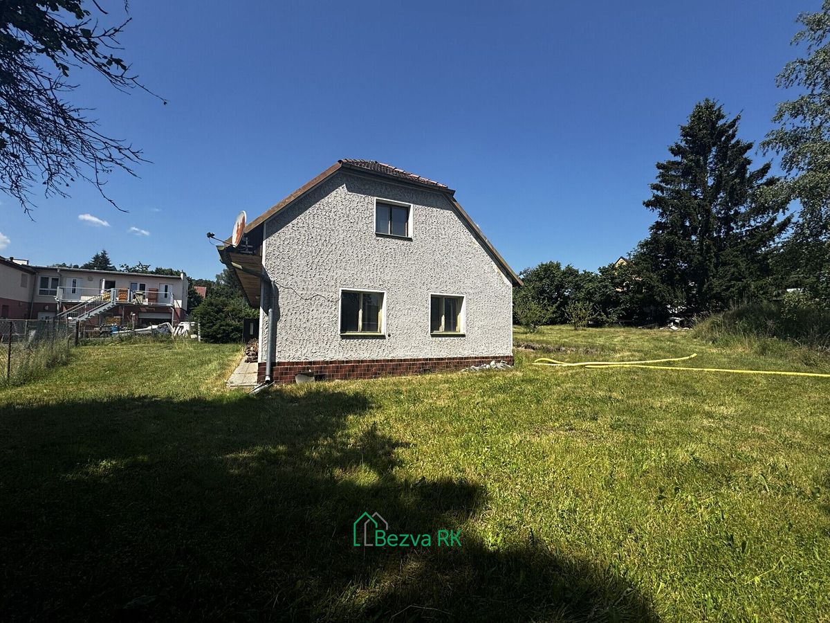 Prodej rodinného domu 90 m², pozemek 1812 m² – fotografie 2