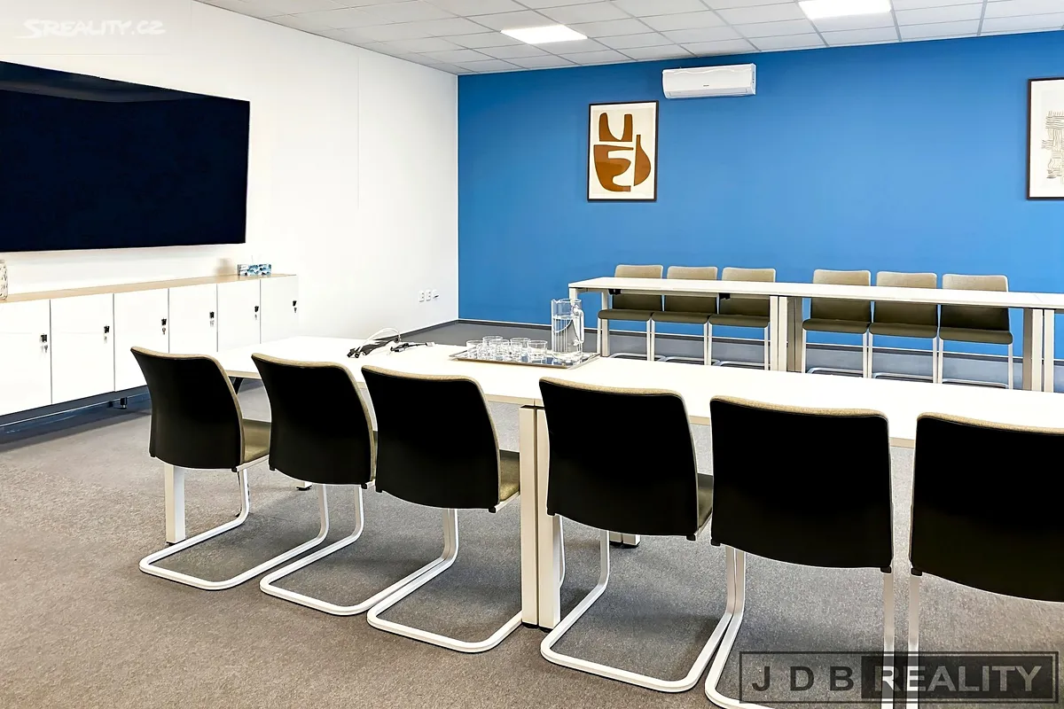 Pronájem kanceláře 30 m² – pohled 4