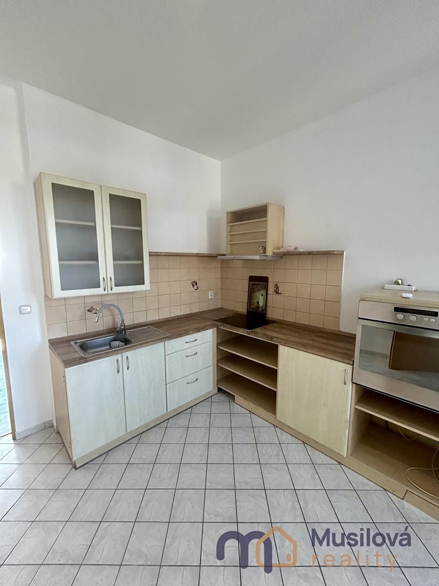 Pronájem bytu 2+1 63 m²