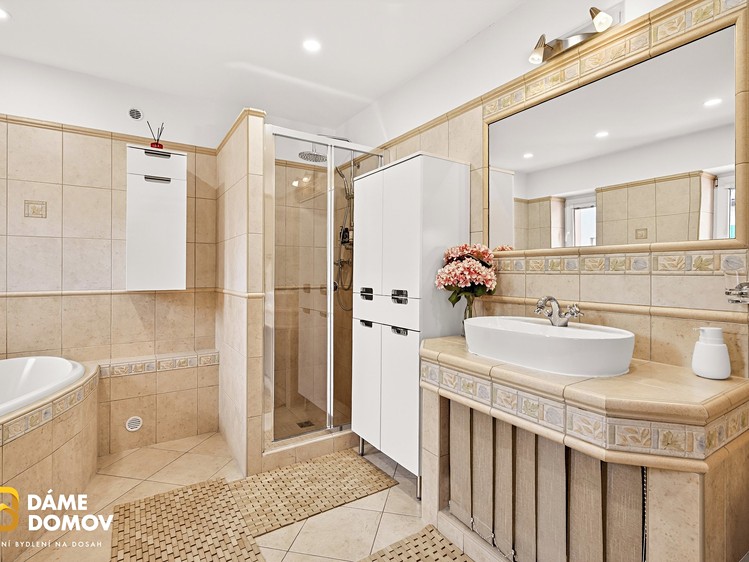 Prodej domu, 140 m² (14 z 25)