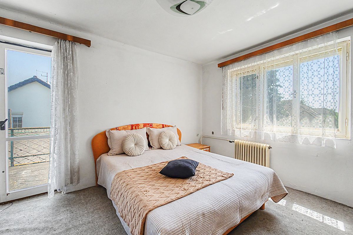 Prodej rodinného domu 250 m², pozemek 408 m² – fotografie 5