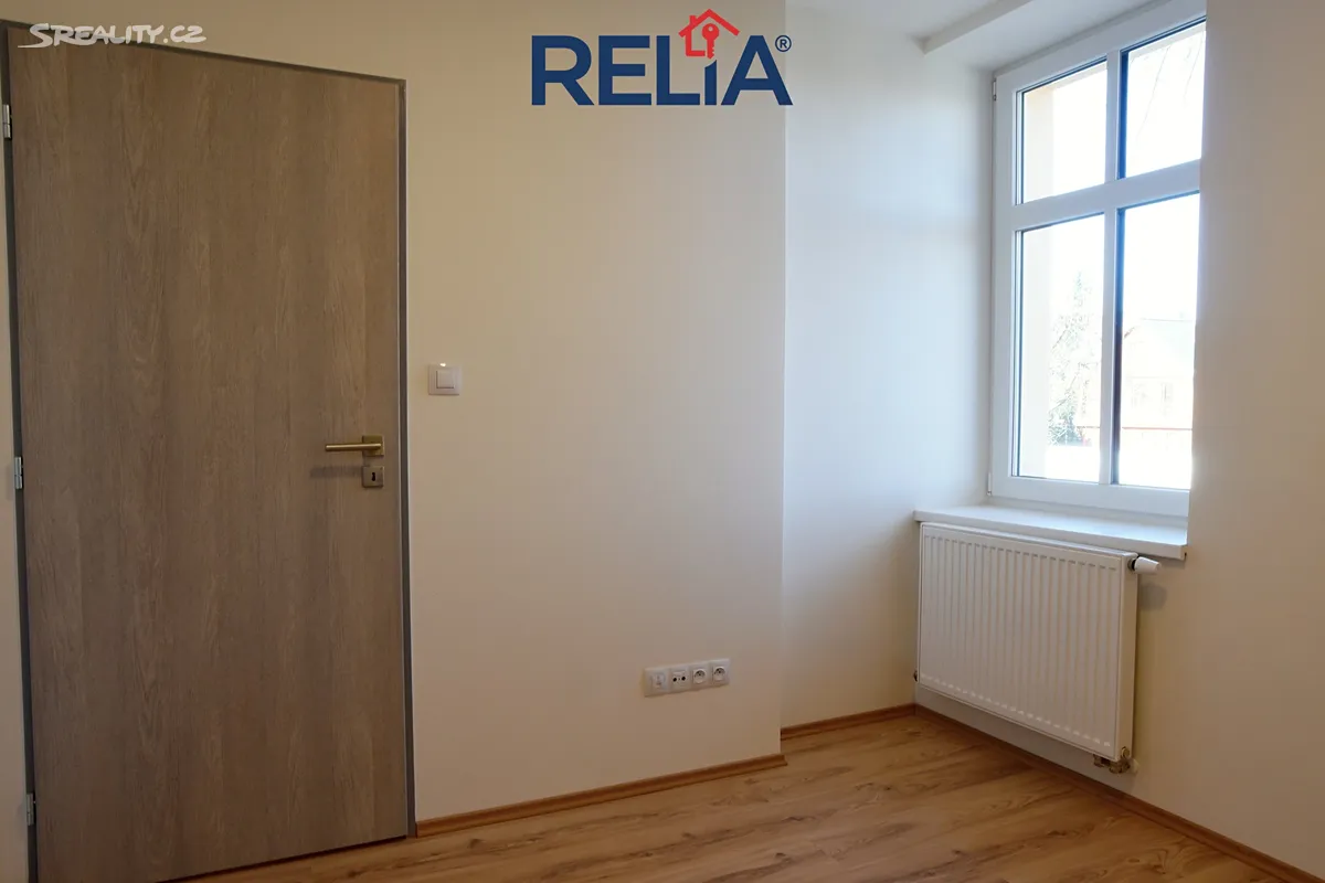 Pronájem bytu 4+kk 75 m² - Widok 6