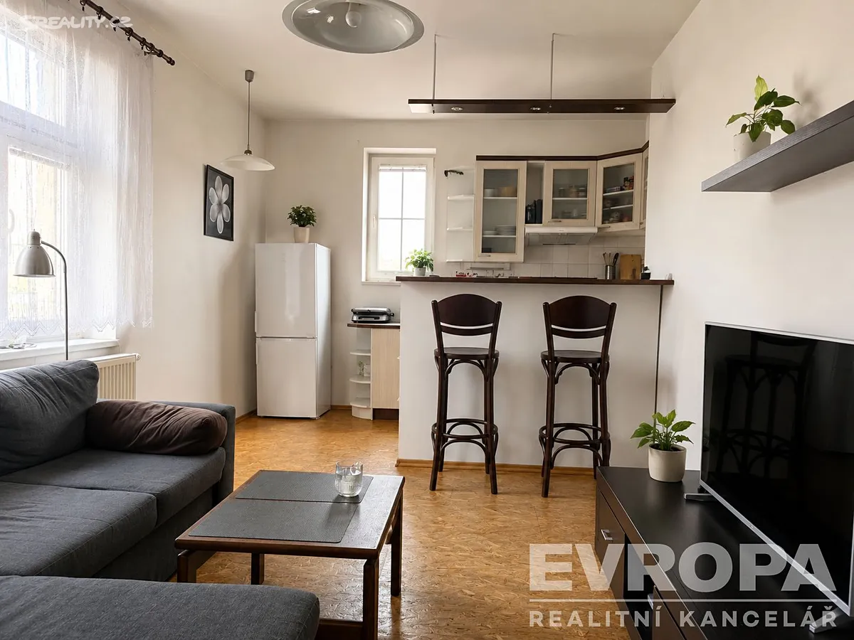 Pronájem bytu 2+kk 60 m²