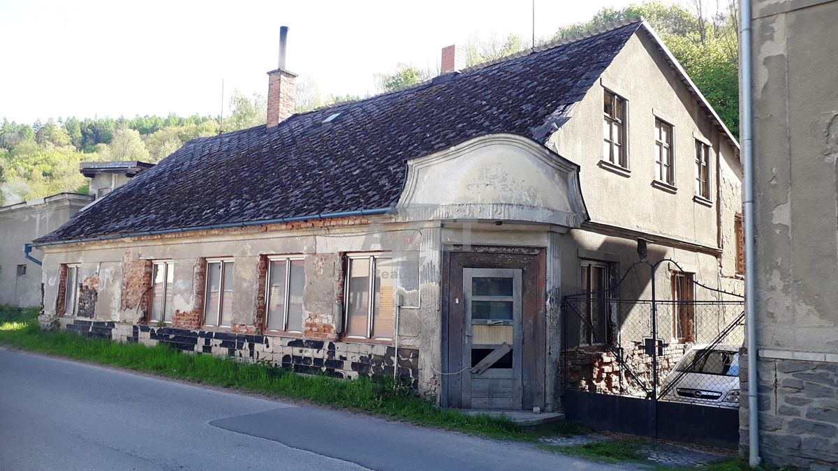 Prodej rodinného domu 210 m², pozemek 463 m²