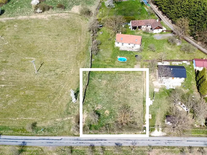 Prodej stavebního pozemku 1100 m², Švihov – náhled fotky 2