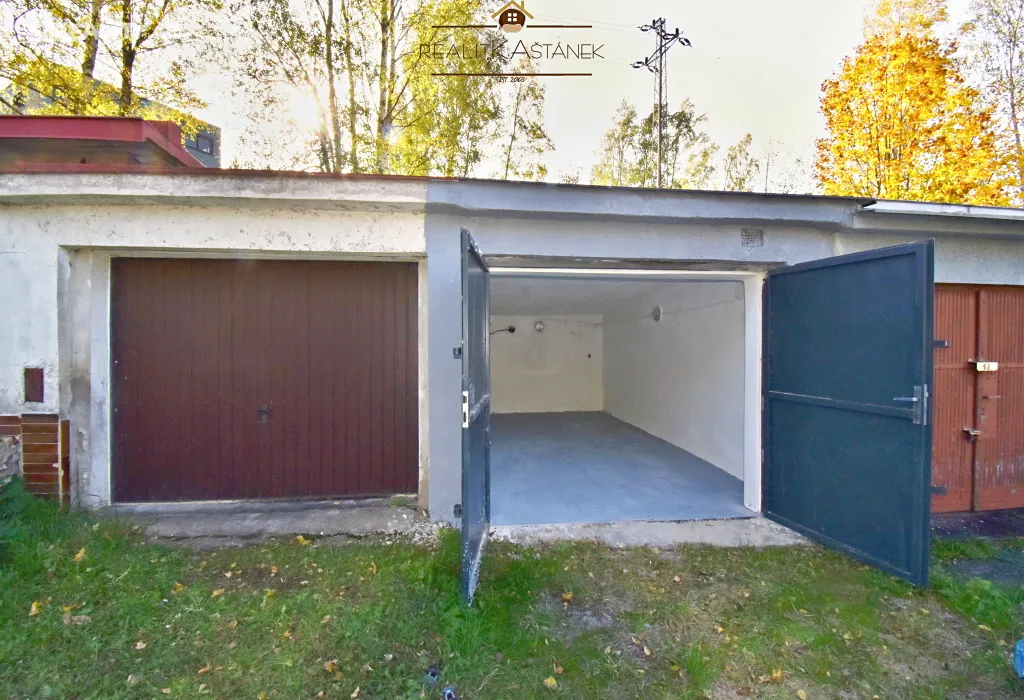 Pronájem garáže 14 m² - Widok 2