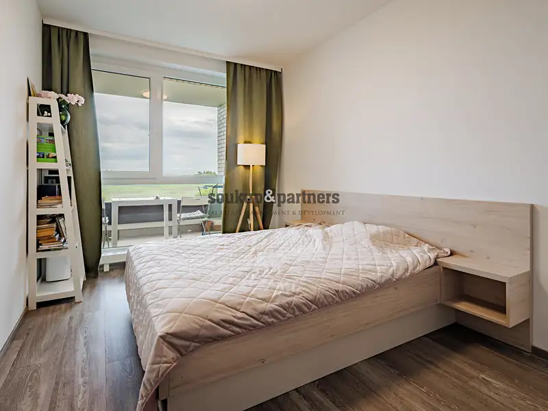 Prodej bytu 2+kk 56 m², Praha – náhled fotky 2