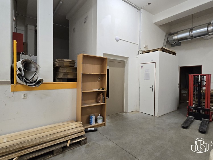 Gewerbefläche zur Miete, 876 m² (11 von 13)