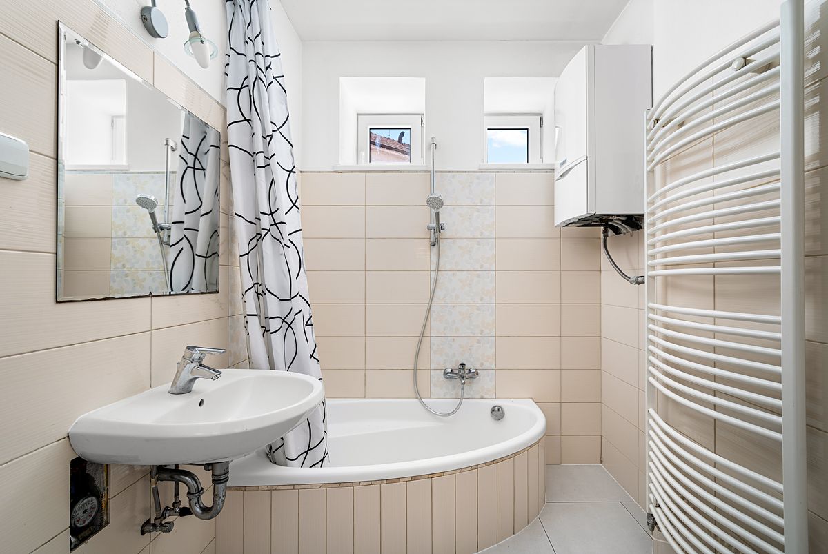 Pronájem bytu 2+1 50 m² – fotografie 4