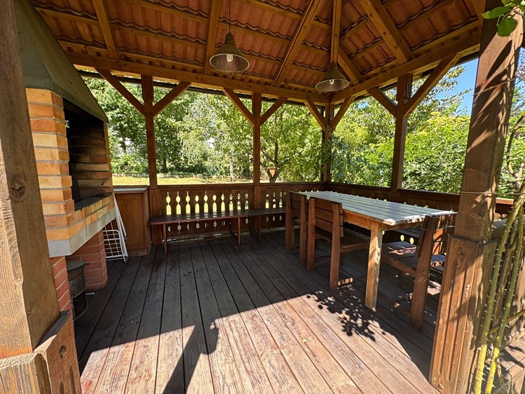 Prodej domu, 300 m² (47 z 60)