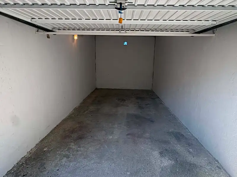 Pronájem garáže 18 m², Plzeň – náhled fotky 3