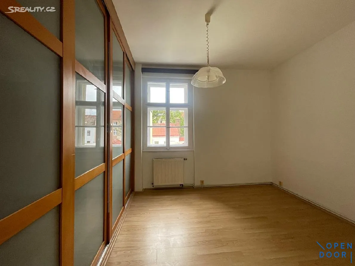 Pronájem bytu 2+1 56 m², Praha