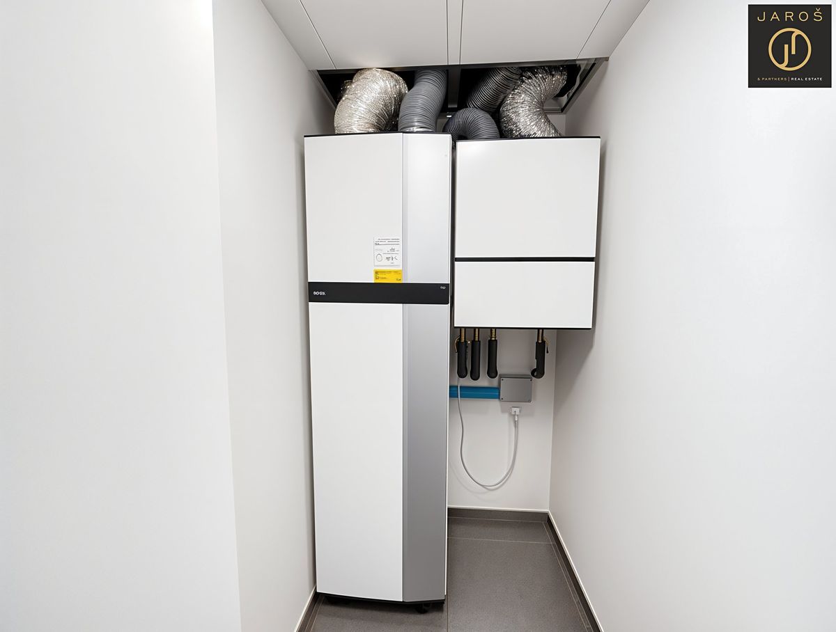 Prodej rodinného domu 130 m², pozemek 218 m² – fotografie 4