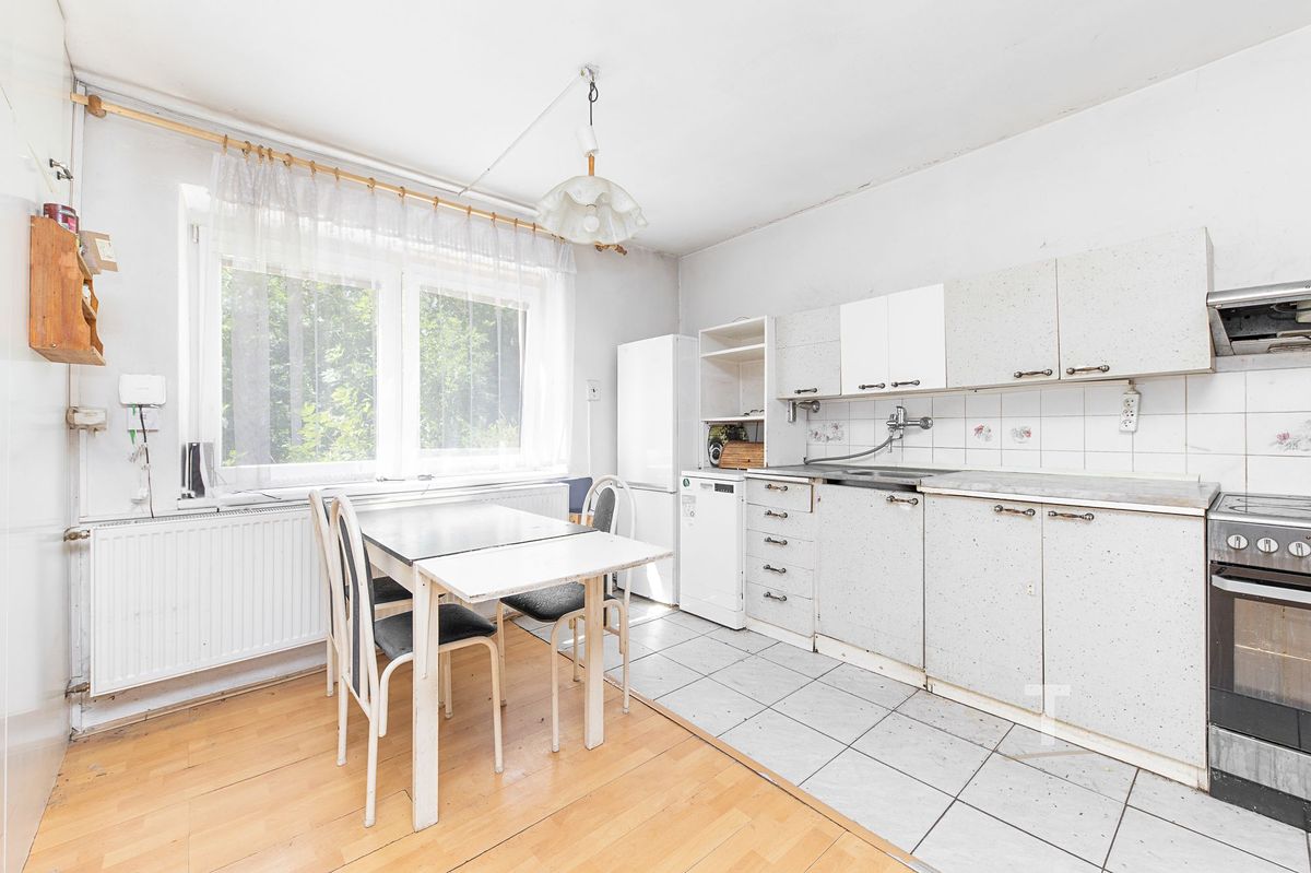 Prodej rodinného domu 120 m², pozemek 260 m² – fotografie 2