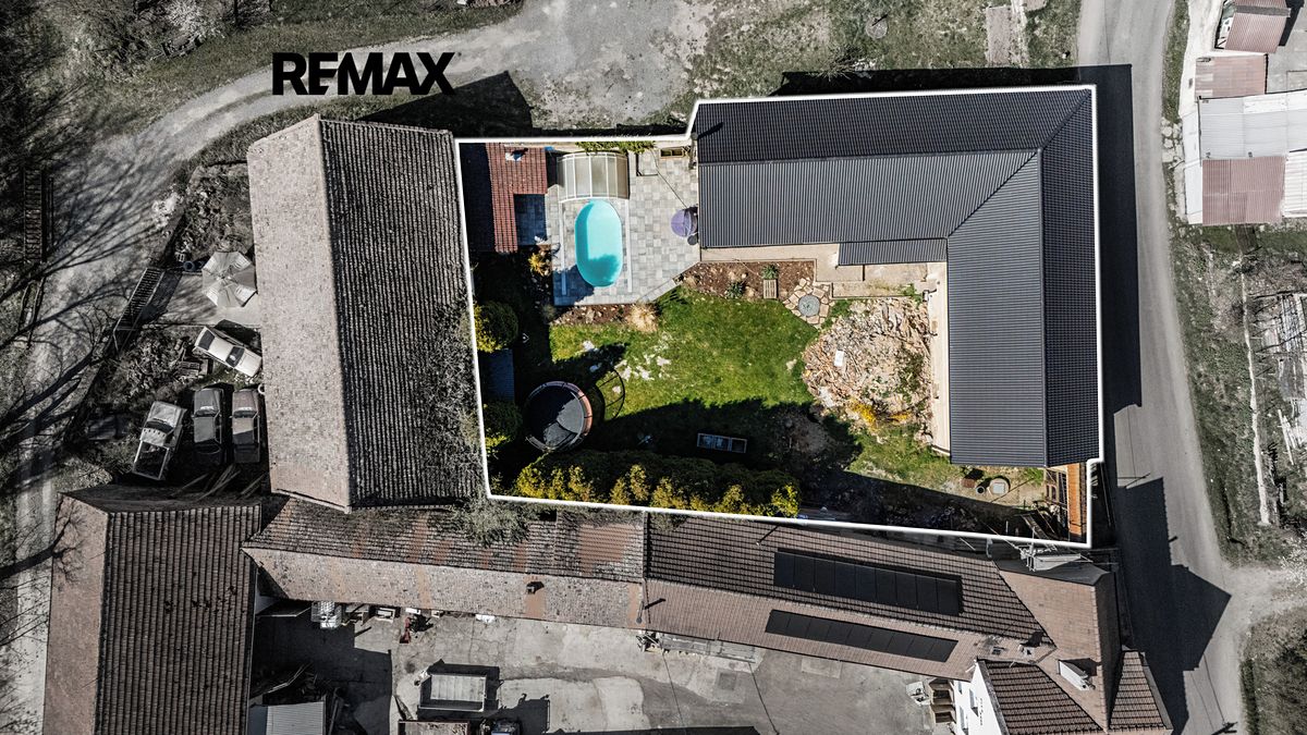 Prodej činžovního domu 330 m² – fotografie 3