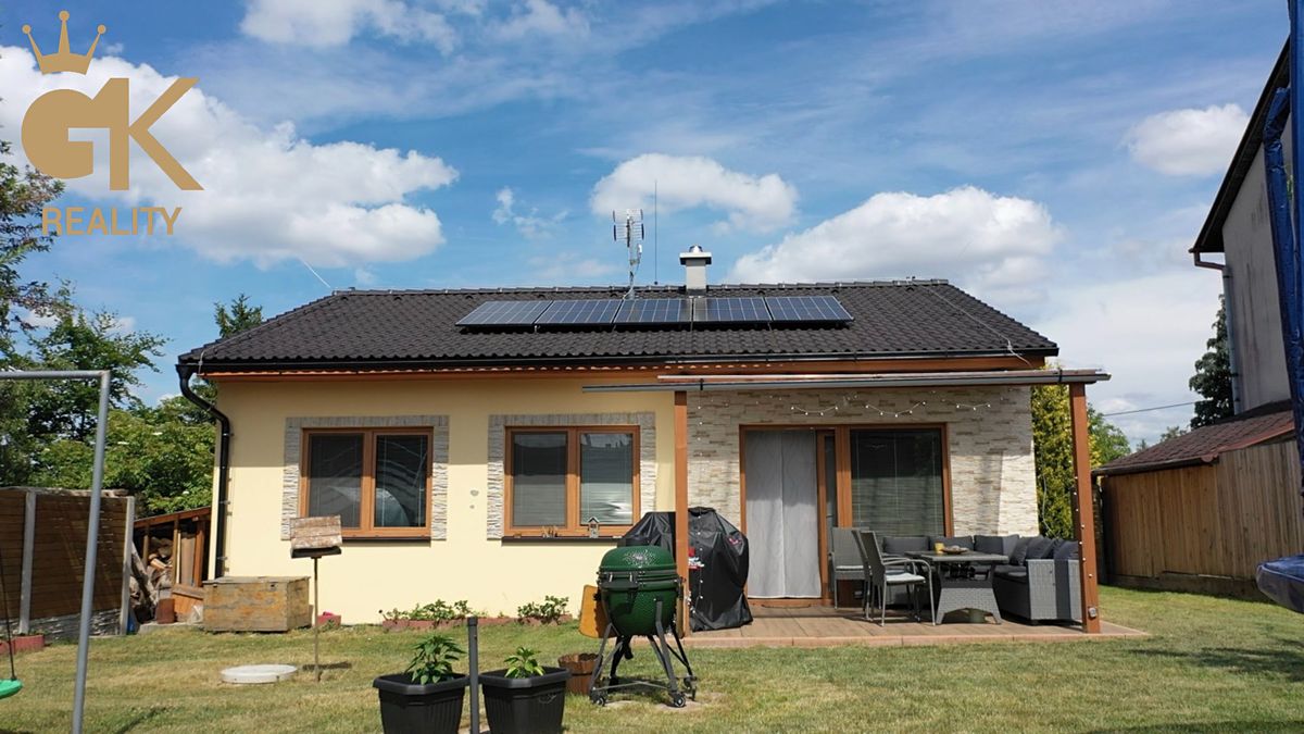 Prodej rodinného domu 90 m², pozemek 675 m²