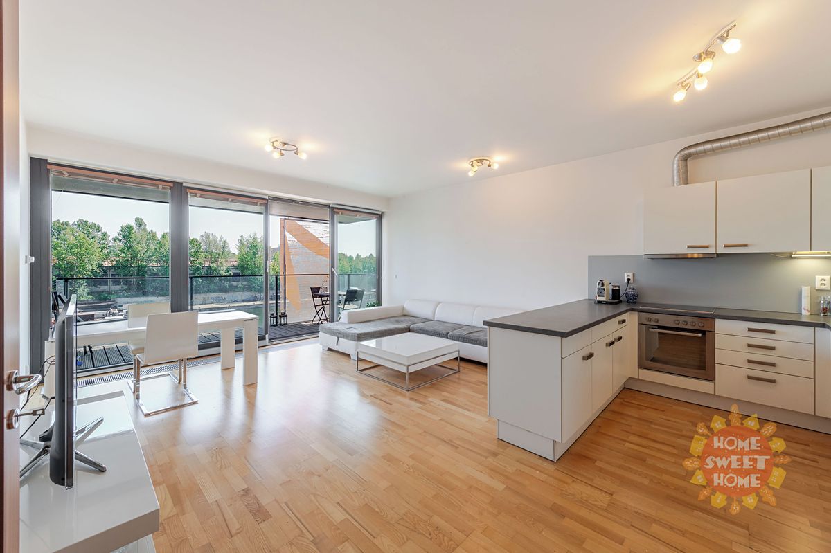 Pronájem bytu 3+kk 98 m²