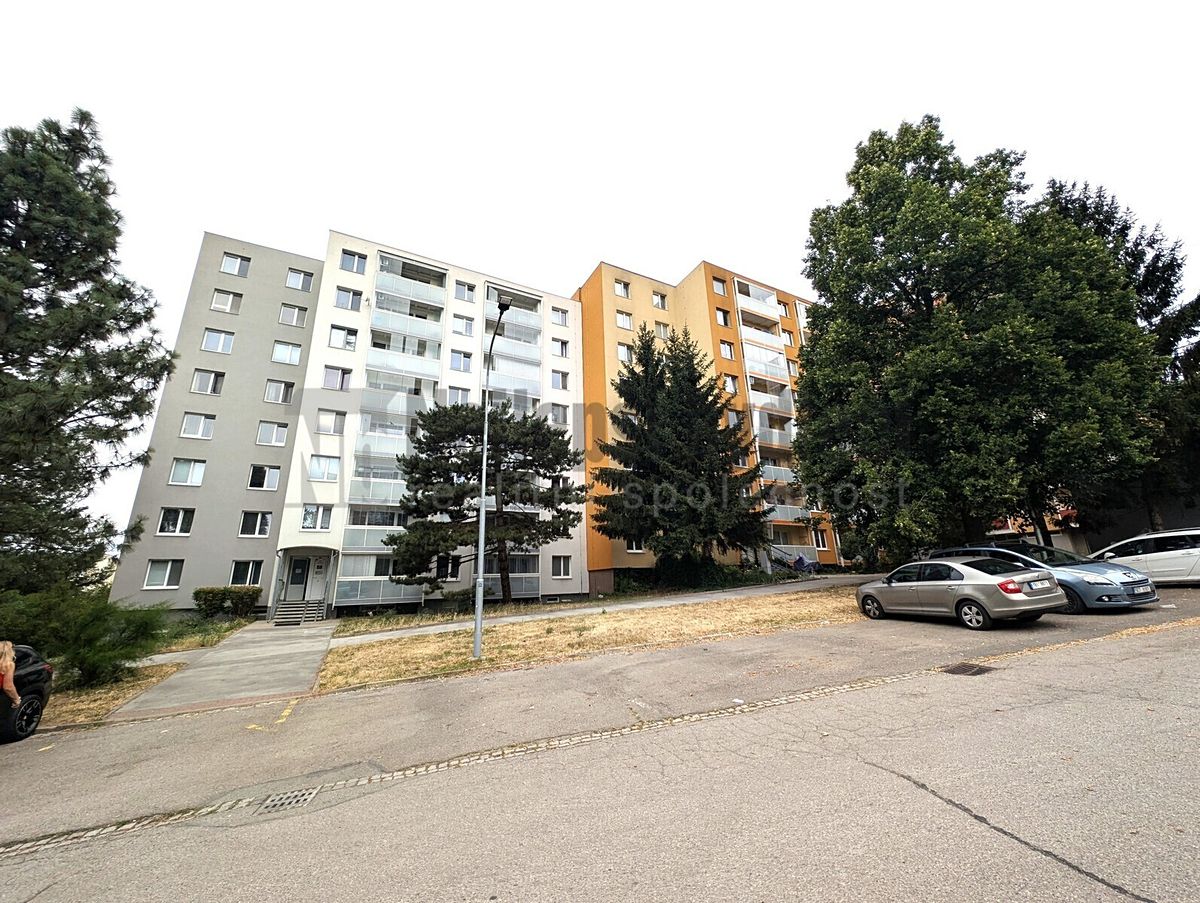 Pronájem bytu 2+kk 44 m²