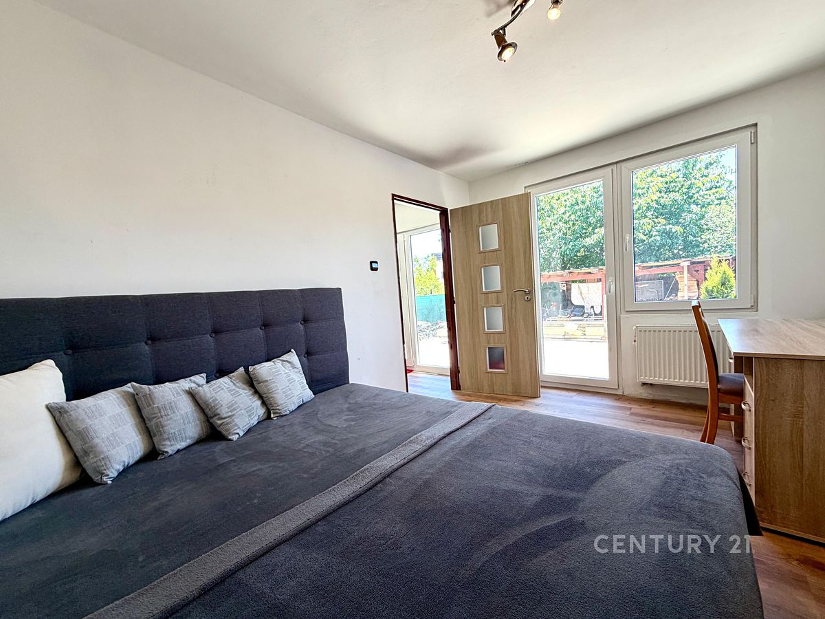 Prodej rodinného domu 82 m², pozemek 302 m² – fotografie 4