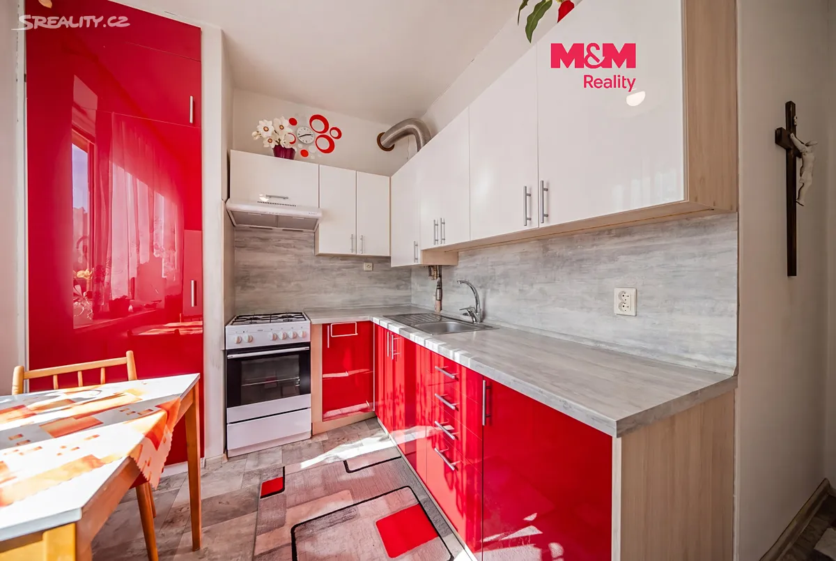 Prodej bytu 3+1 71 m², Třinec