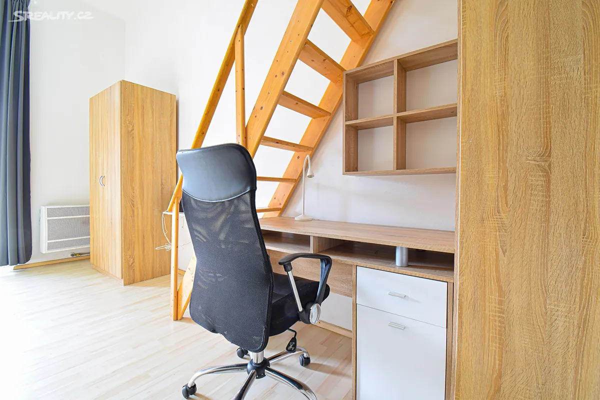 Pronájem bytu 1+kk 21 m² – pohled 5
