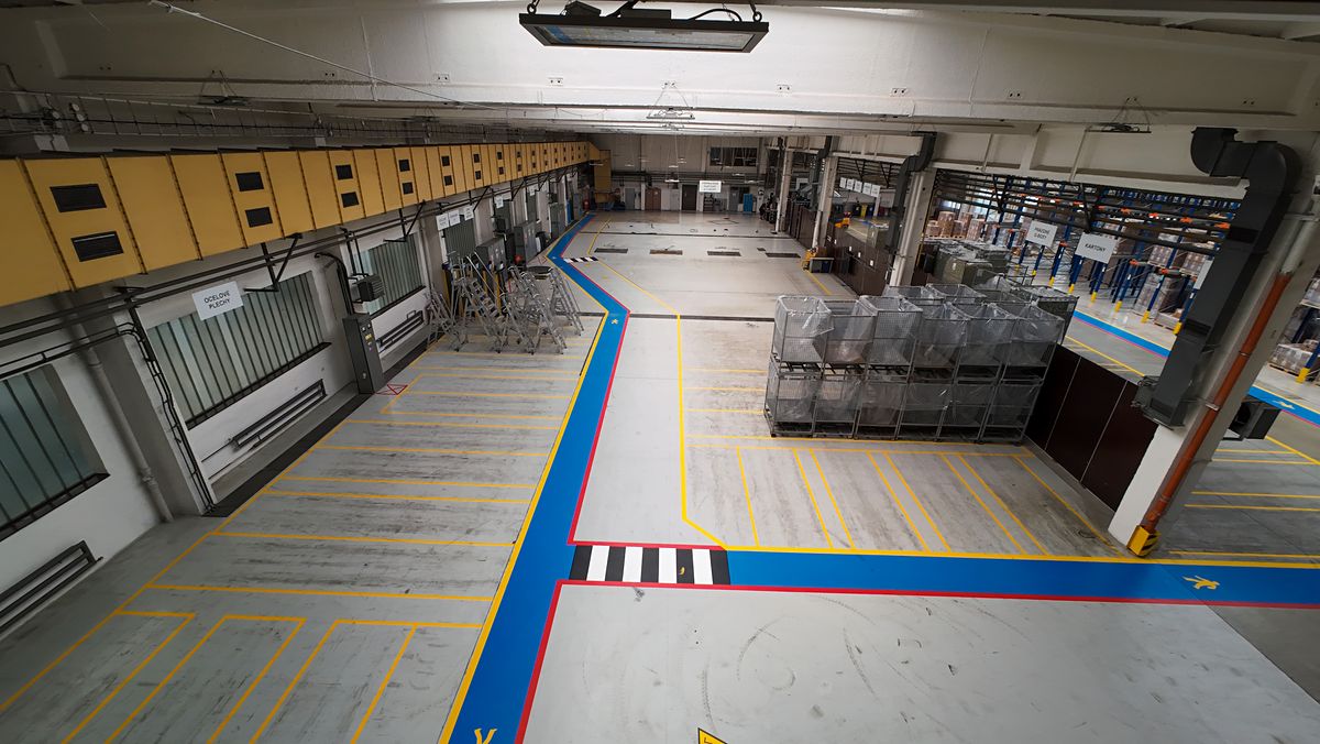 Pronájem výrobní haly, prostoru 1100 m² – fotografie 3