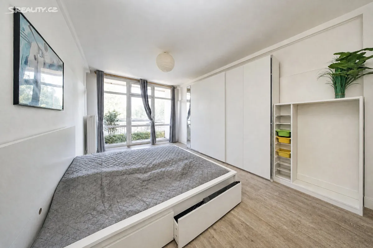 Pronájem bytu 2+1 64 m², Praha