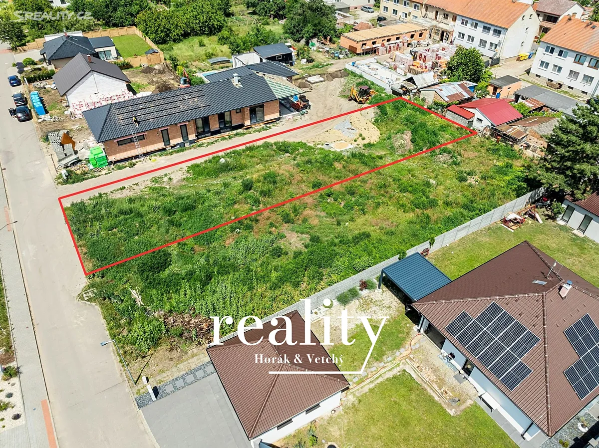 Prodej stavebního pozemku 994 m² – pohled 6