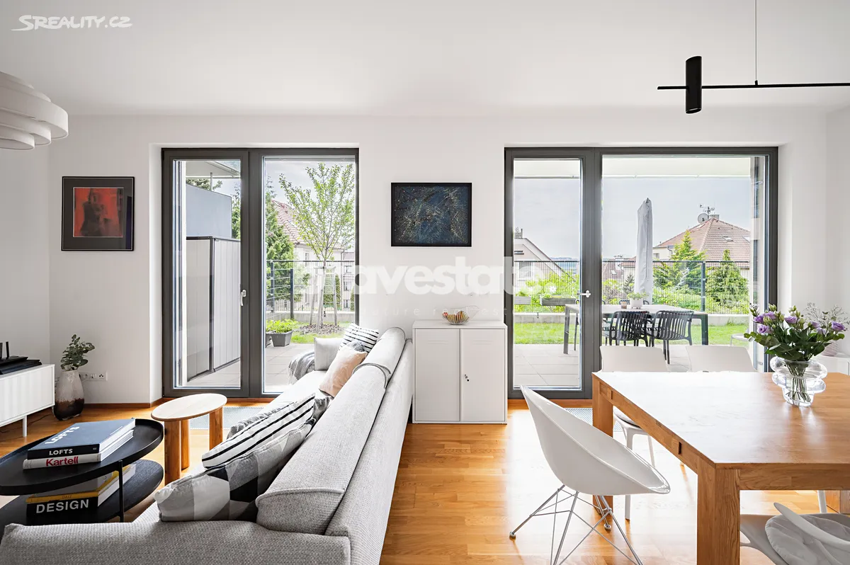 Pronájem bytu 3+kk 80 m² – pohled 6