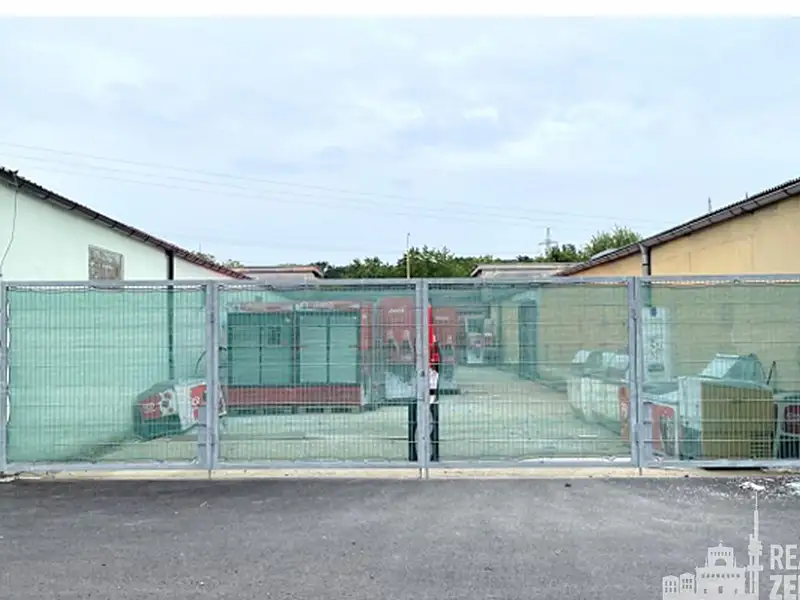 Pronájem pozemku 378 m², Praha – náhled fotky 1
