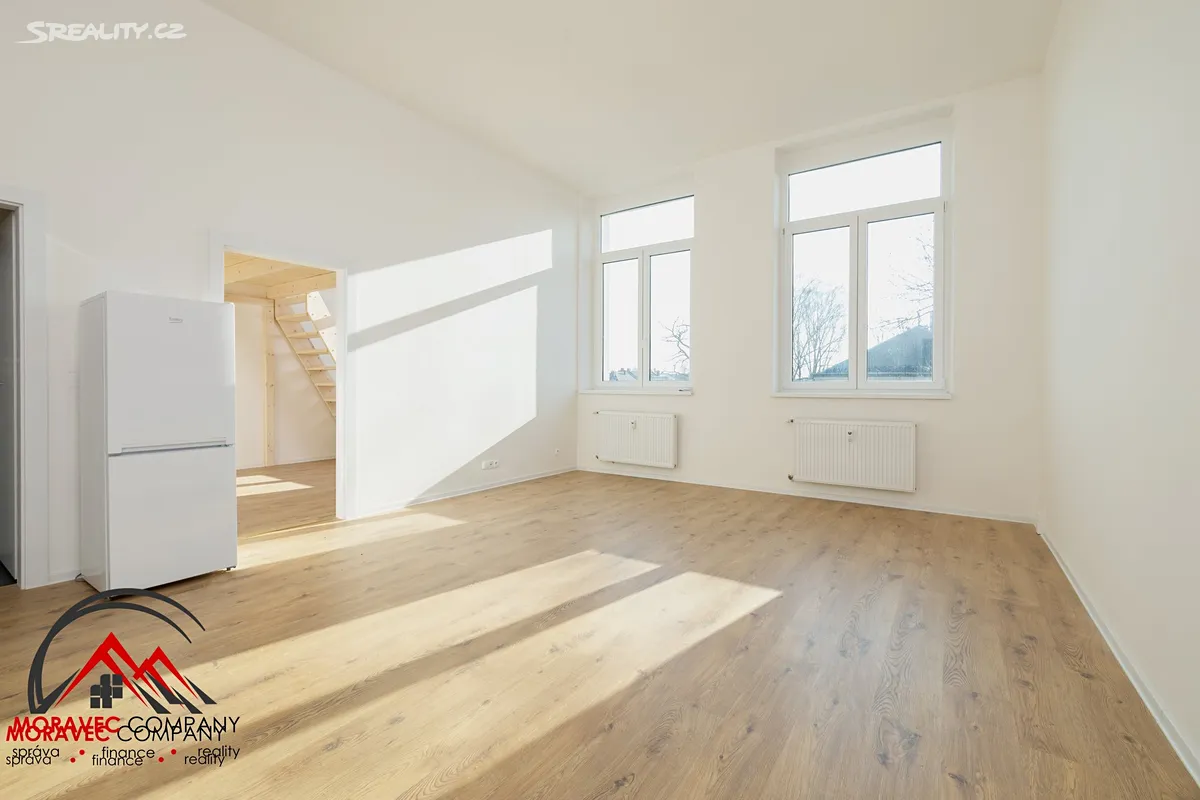 Pronájem bytu 2+kk 51 m² – pohled 3