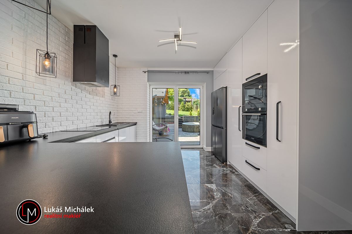 Prodej rodinného domu 129 m², pozemek 456 m² – fotografie 5
