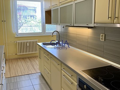 Pronájem bytu 2+1 52 m²
