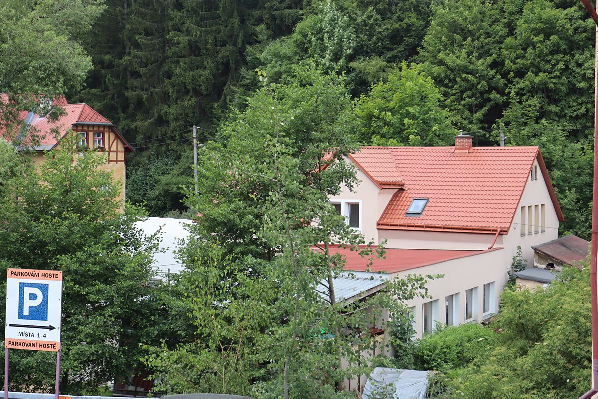 Prodej vícegeneračního domu 341 m², pozemek 833 m² – fotografie 2