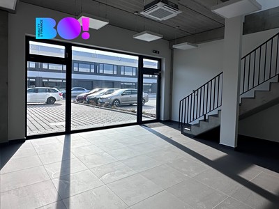Комерційне приміщення в оренду, 439 м² (2 з 19)