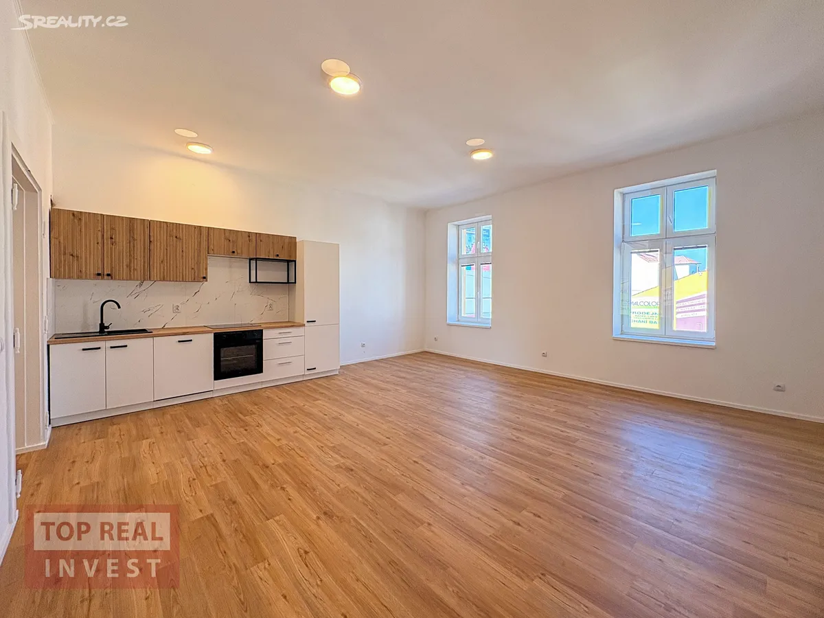 Pronájem bytu 2+kk 72 m², Kroměříž